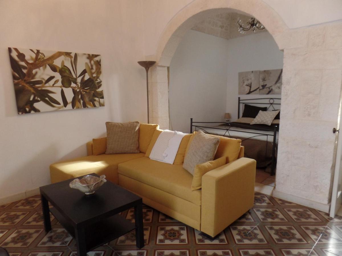 Casa Josephina - Three Level Stone Home With Balcony, 2 Roof Terraces & Sea Views Ostuni Εξωτερικό φωτογραφία