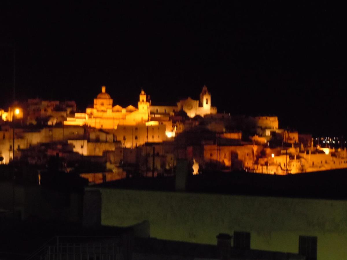 Casa Josephina - Three Level Stone Home With Balcony, 2 Roof Terraces & Sea Views Ostuni Εξωτερικό φωτογραφία