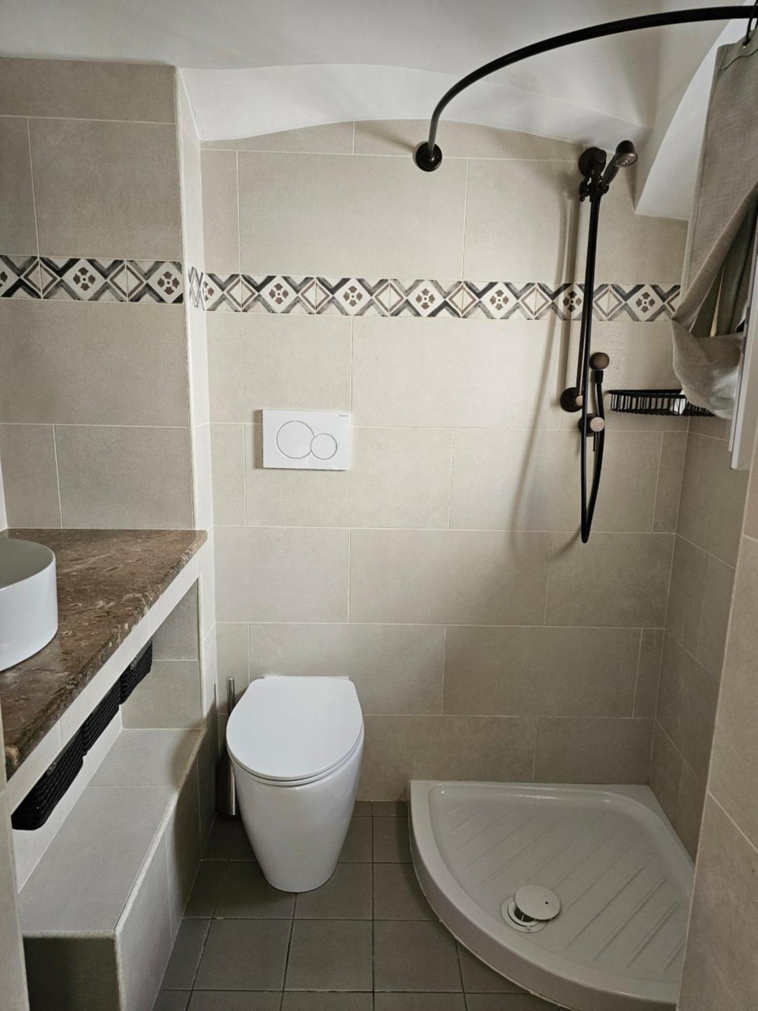 Casa Josephina - Three Level Stone Home With Balcony, 2 Roof Terraces & Sea Views Ostuni Εξωτερικό φωτογραφία