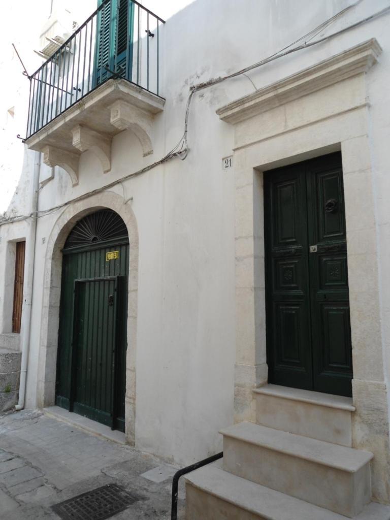 Casa Josephina - Three Level Stone Home With Balcony, 2 Roof Terraces & Sea Views Ostuni Εξωτερικό φωτογραφία
